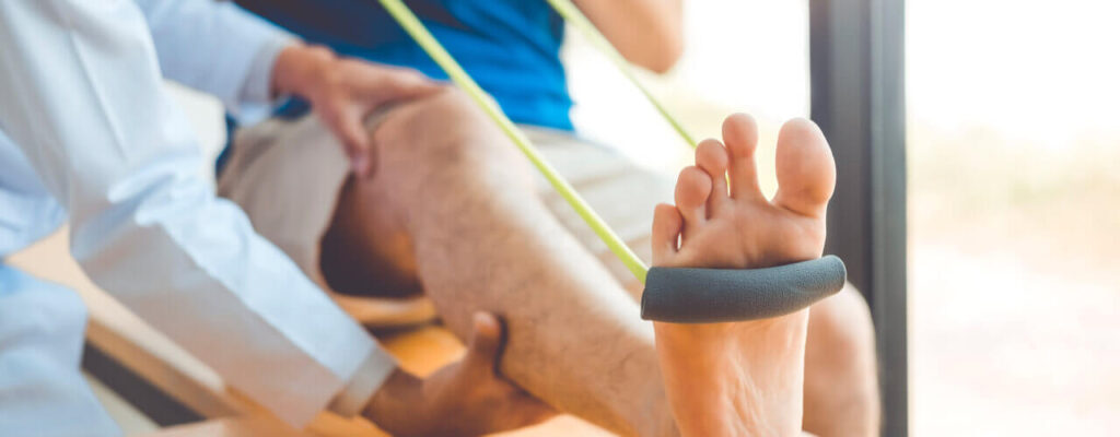 3-Reasons-To-Go-To-Physical-Therapy